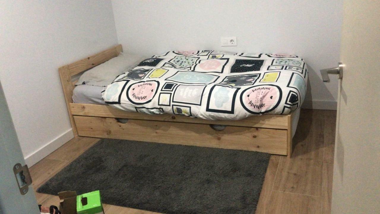 Apartamento Céntrico En Olot Esterno foto